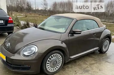 Volkswagen Beetle 2015 - пробег 120 тыс. км