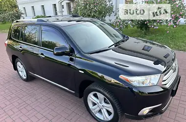 Toyota Highlander 2010 - пробег 110 тыс. км