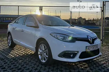 Renault Fluence 2014 - пробег 99 тыс. км