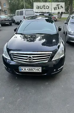 Nissan Teana 2010 - пробег 215 тыс. км