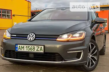 Volkswagen Golf 2018 - пробіг 127 тис. км