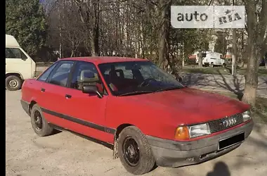Audi 80 1988 - пробег 300 тыс. км