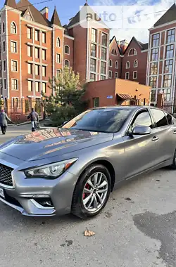 Infiniti Q50  2018 - пробег 127 тыс. км