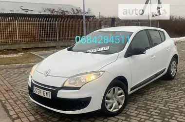 Renault Megane 2013 - пробіг 310 тис. км