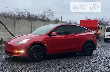 Tesla Model Y 2021 - пробіг 78 тис. км