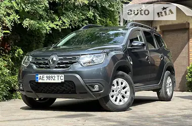 Renault Duster 2022 - пробіг 18 тис. км