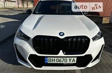 BMW iX1 2022 - пробег 17 тыс. км