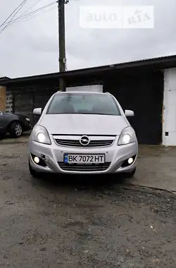 Opel Zafira 2013 - пробіг 250 тис. км