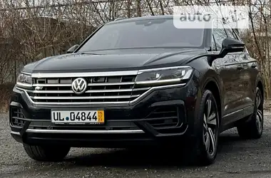 Volkswagen Touareg 2018 - пробіг 103 тис. км