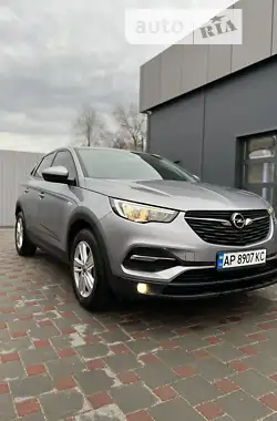 Opel Grandland X 2018 - пробег 190 тыс. км