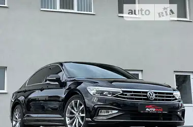 Volkswagen Passat 2019 - пробіг 52 тис. км