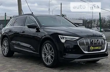 Audi e-tron 2020 - пробег 34 тыс. км