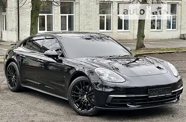 Porsche Panamera 2016 - пробіг 107 тис. км