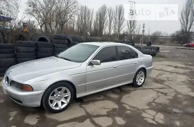 BMW 5 Series 2001 - пробіг 430 тис. км