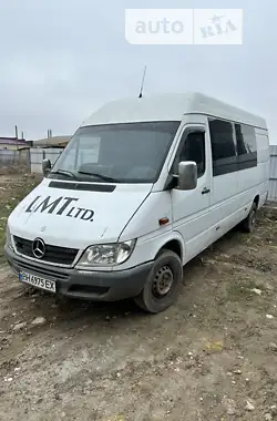 Mercedes-Benz Sprinter 2002 - пробег 106 тыс. км