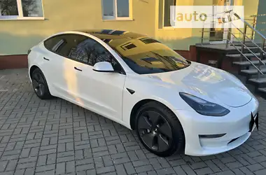 Tesla Model 3 2021 - пробег 47 тыс. км