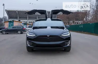 Tesla Model X 2020 - пробіг 59 тис. км