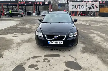 Volvo V50 2010 - пробег 261 тыс. км