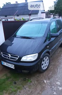 Opel Zafira 2002 - пробег 470 тыс. км