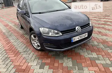 Volkswagen Golf 2015 - пробег 261 тыс. км