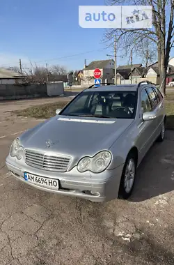 Mercedes-Benz C-Class 2003 - пробіг 360 тис. км