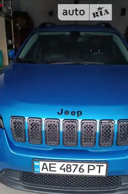 Jeep Cherokee  2019 - пробіг 27 тис. км