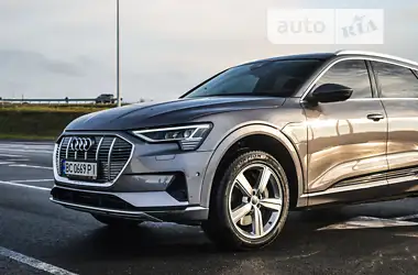 Audi e-tron 2019 - пробег 78 тыс. км