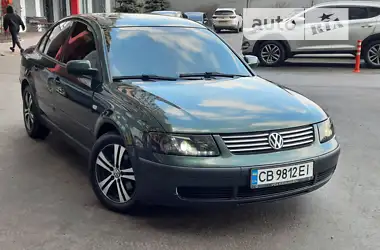 Volkswagen Passat 1996 - пробег 391 тыс. км