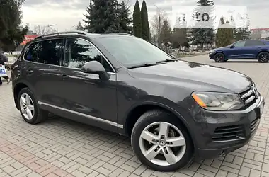 Volkswagen Touareg 2011 - пробег 248 тыс. км