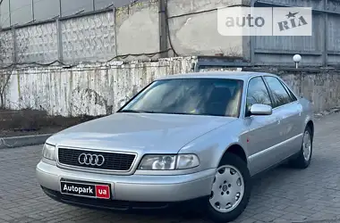 Audi A8 1995 - пробег 227 тыс. км
