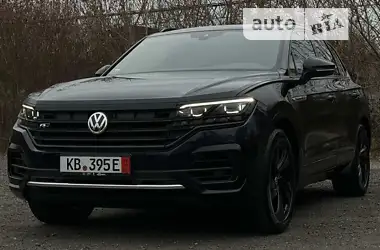 Volkswagen Touareg 2019 - пробег 116 тыс. км