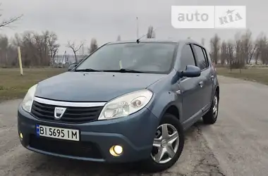 Dacia Sandero 2008 - пробіг 200 тис. км