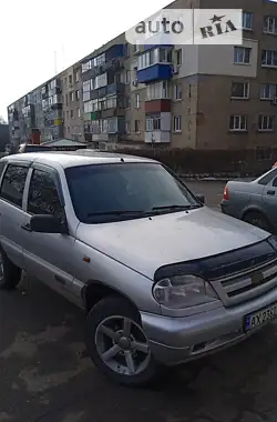 Chevrolet Niva 2004 - пробіг 241 тис. км