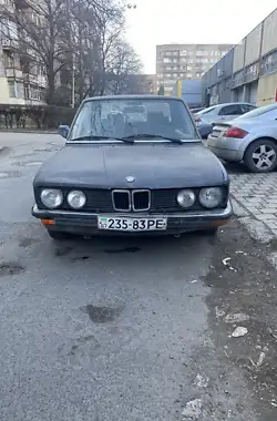 BMW 5 Series 1987 - пробіг 346 тис. км