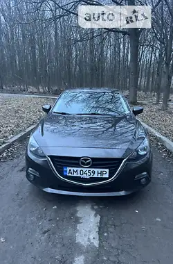 Mazda 3 2014 - пробег 215 тыс. км
