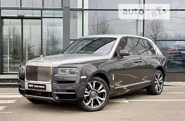 Rolls-Royce Cullinan 2019 - пробег 11 тыс. км