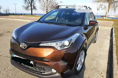 Toyota C-HR 2018 - пробіг 143 тис. км