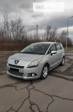 Peugeot 5008 2010 - пробіг 270 тис. км