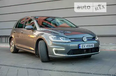Volkswagen e-Golf 2019 - пробег 110 тыс. км