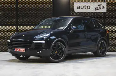 Porsche Cayenne 2014 - пробег 229 тыс. км