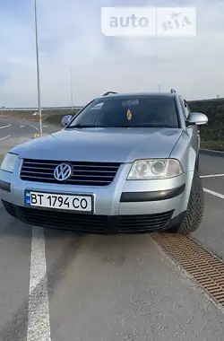 Volkswagen Passat 2004 - пробіг 291 тис. км