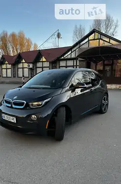 BMW I3 2015 - пробіг 72 тис. км
