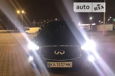 Infiniti QX60 2018 - пробіг 112 тис. км