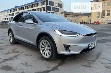 Tesla Model X 2018 - пробег 80 тыс. км