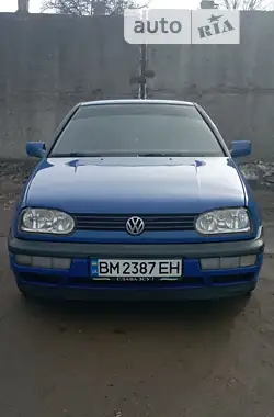 Volkswagen Golf 1993 - пробег 243 тыс. км