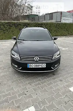 Volkswagen Passat 2012 - пробіг 320 тис. км