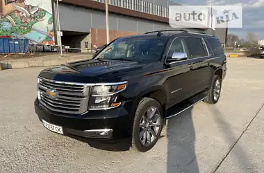 Chevrolet Suburban 2015 - пробег 165 тыс. км