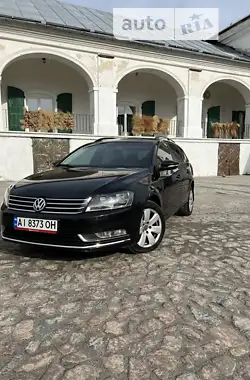 Volkswagen Passat 2011 - пробіг 230 тис. км