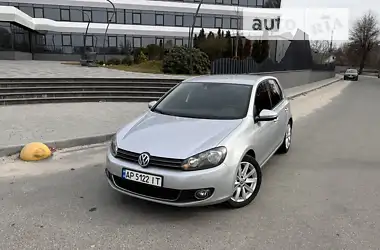 Volkswagen Golf 2012 - пробіг 218 тис. км