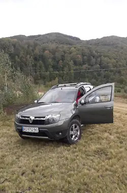 Renault Duster 2013 - пробег 206 тыс. км